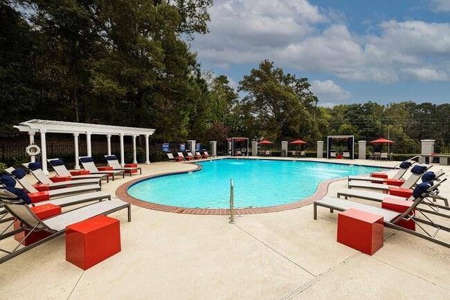 Apartment for rent at 105 Oak Hill Dr, Atlanta, GA 30331