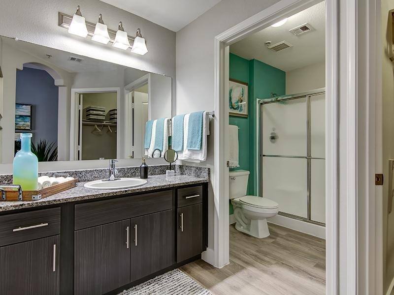 The Met at 3rd & Fillmore, 200 E Fillmore St, Phoenix, AZ 85004 - Apartment for Rent - Image 2