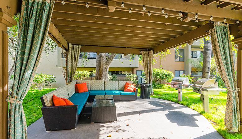 Apartment for rent at Alura Apartment Homes, 6333 Canoga Ave, Woodland Hills, CA 91367