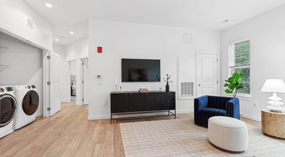 Apartment for rent at 416 Cambridge St, Winchester, MA 01890