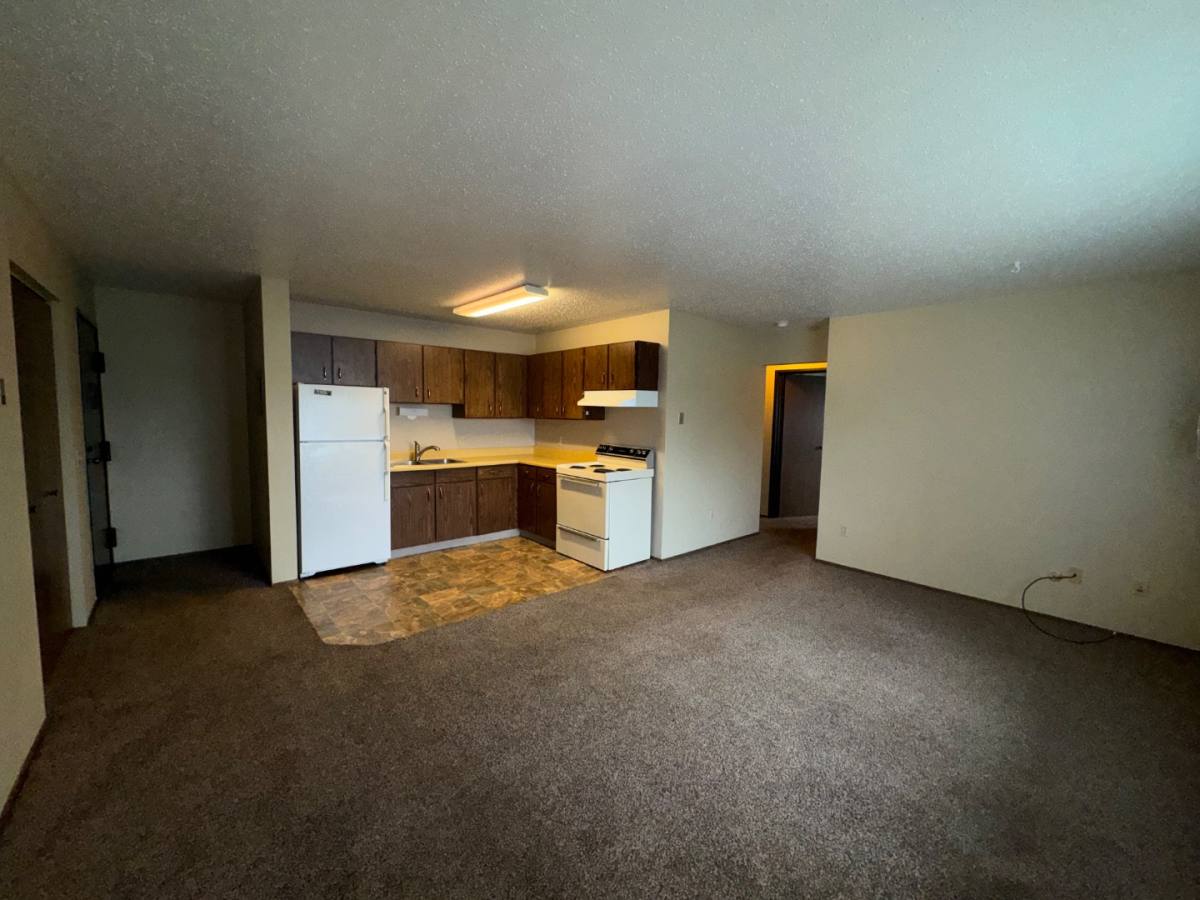 Apartment for rent at 145 4th St SW #13, Dickinson, ND 58601