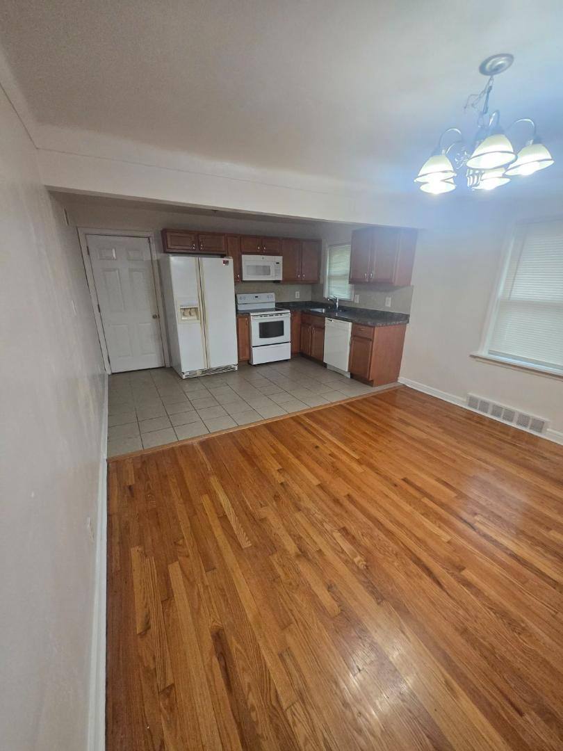 House for rent at 8858 May Ave, Saint Louis, MO 63136