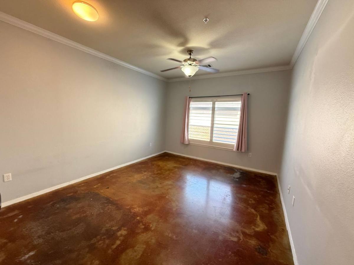 Apartment for rent at 910 W 25th St #209, Austin, TX 78705