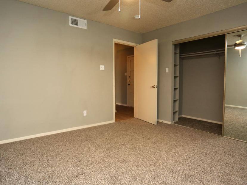 Apartment for rent at 3001 E Ave, Grand Prairie, TX 75050