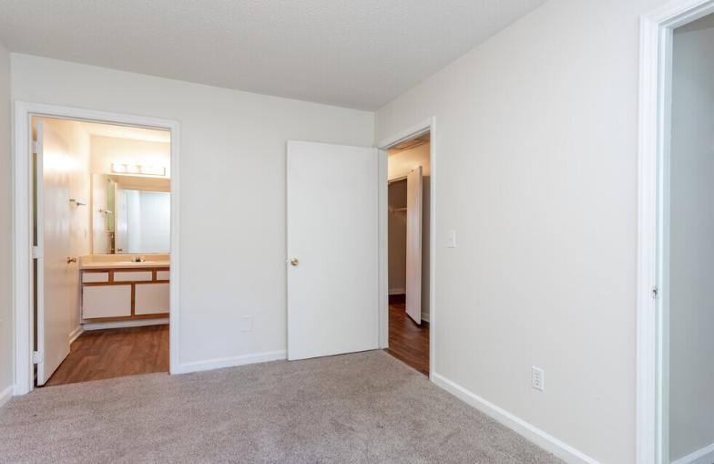 Apartment for rent at Cambridge Village, 1332 Fidelity Dr, Durham, NC 27703