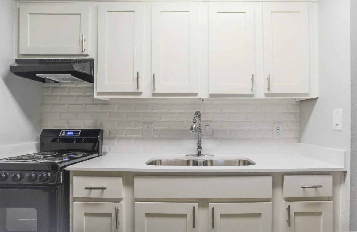 Apartment for rent at 2425 Elmont Dr, Austin, TX 78741
