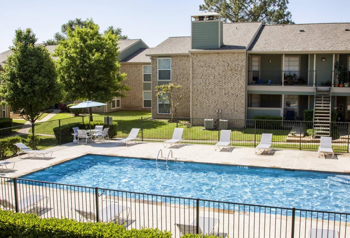 Apartment for rent at Coronado North, 301 Coronado Dr, Denton, TX 76209