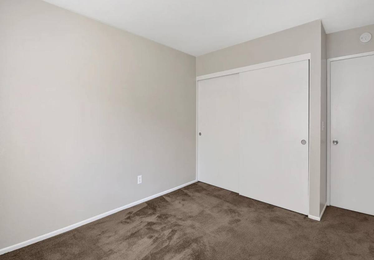 Apartment for rent at 3931 Orange Ave, Anaheim, CA 92804