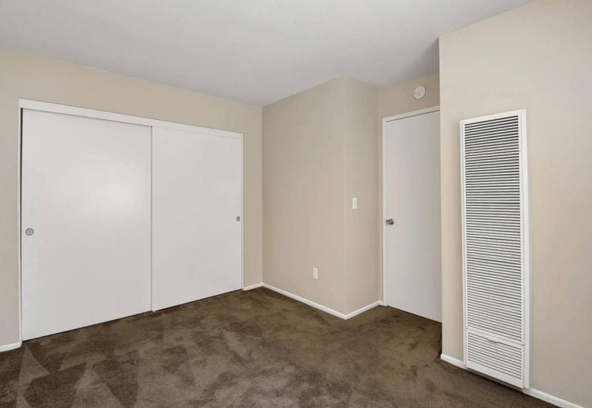 Apartment for rent at 3931 Orange Ave, Anaheim, CA 92804