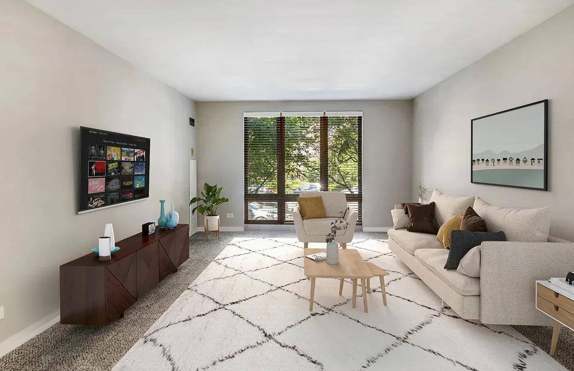 Apartment for rent at 675 Lake St, Oak Park, IL 60301