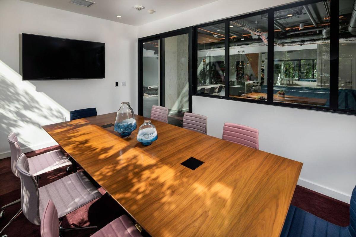 Apartment for rent at 1714 North McCadden Place, 1714 N McCadden Place, Los Angeles, CA 90028