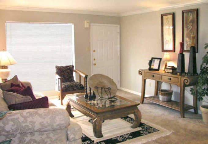 Apartment for rent at 2801 Walnut Bend Lane, Houston, TX 77042