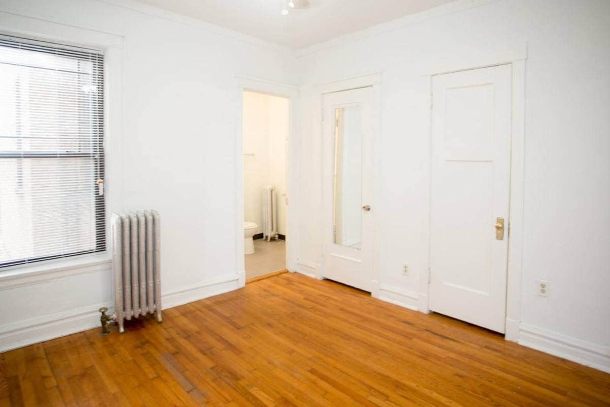 Apartment for rent at 5452 S Ellis Ave, Chicago, IL 60615