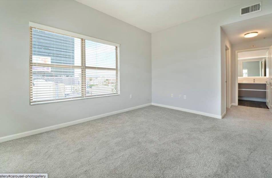 Apartment for rent at Museum Gardens, 5353 Wilshire Blvd, Los Angeles, CA 90036