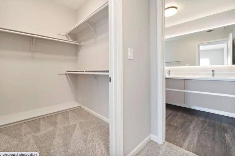 Apartment for rent at Museum Gardens, 5353 Wilshire Blvd, Los Angeles, CA 90036