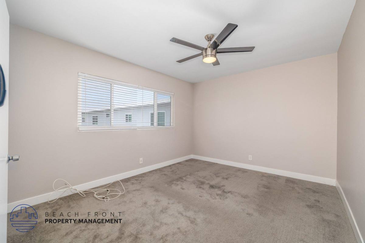 Apartment for rent at La Playa, 11819 Eucalyptus Ave, Los Angeles, CA 90043