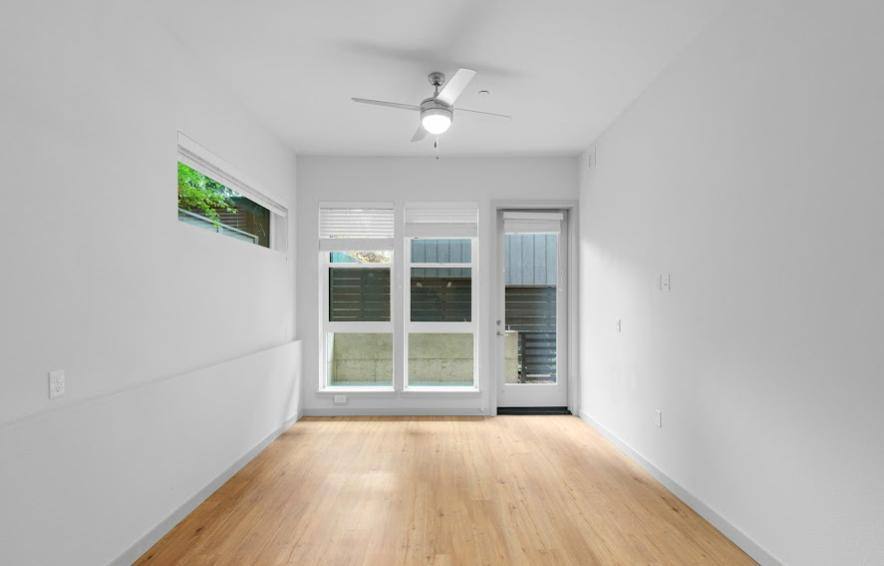 Apartment for rent at Cameron's Addition, 2929 SE Stark St, Portland, OR 97214