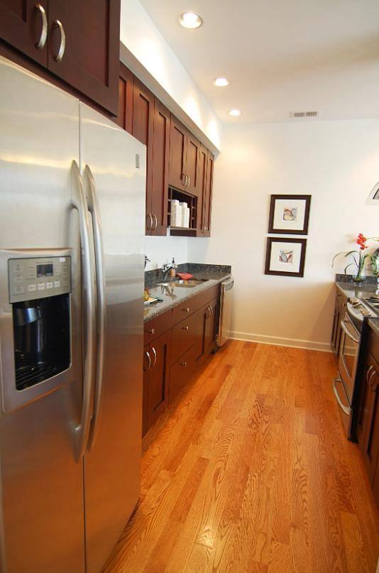 Apartment for rent at 4810 N Lavergne Ave, Chicago, IL 60630