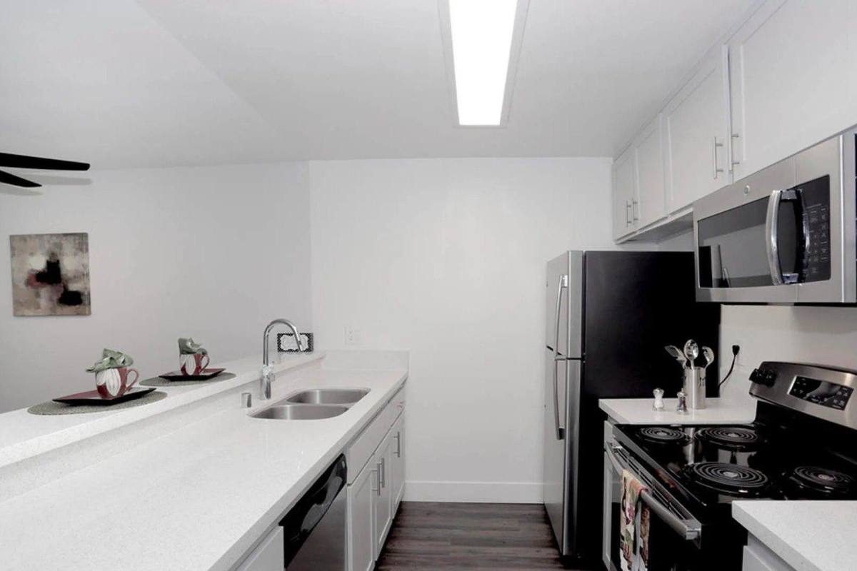 Apartment for rent at The Waverly, 3016 Waverly Dr, Los Angeles, CA 90039