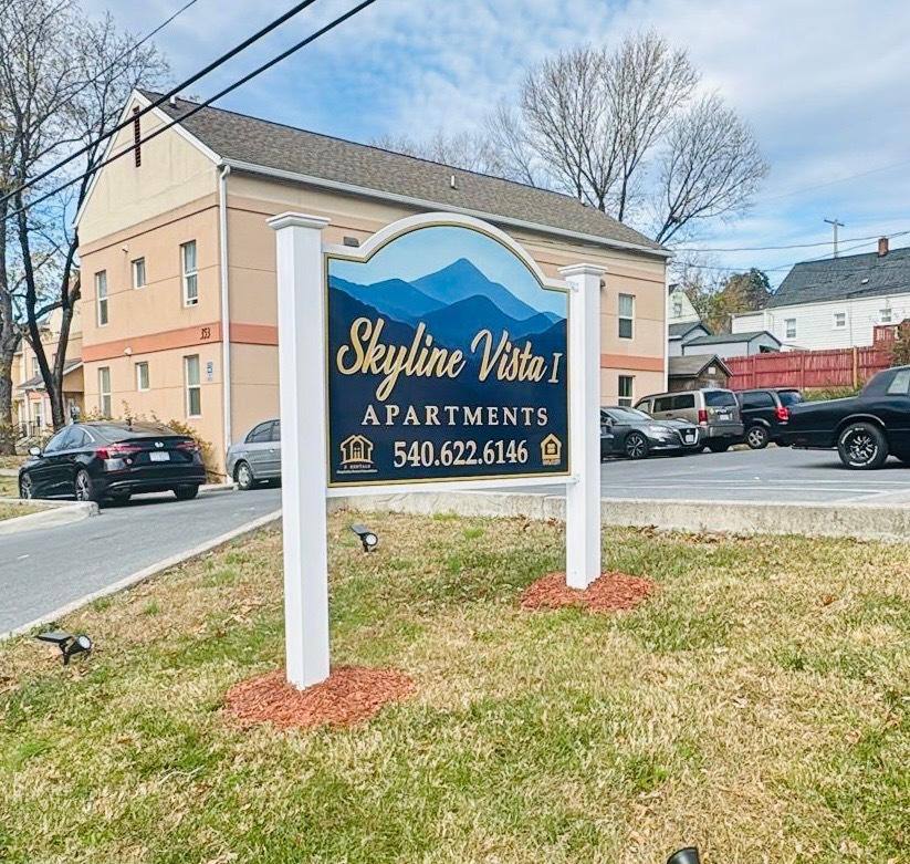 Apartment for rent at 343 Kendrick Lane, Front Royal, VA 22630