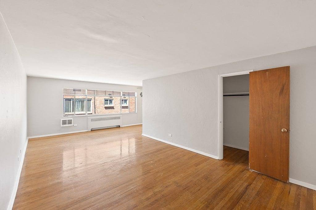 Apartment for rent at Cheesman Arms, 1335 N Pearl St #38, Denver, CO 80203