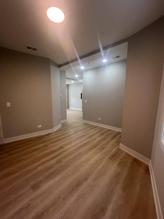 Apartment for rent at 448 W Belden Ave, Chicago, IL 60614