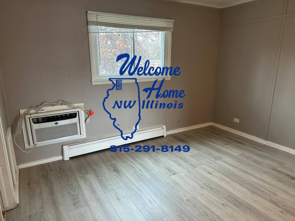 House for rent at 2088 W Galena Ave, Freeport, IL 61032