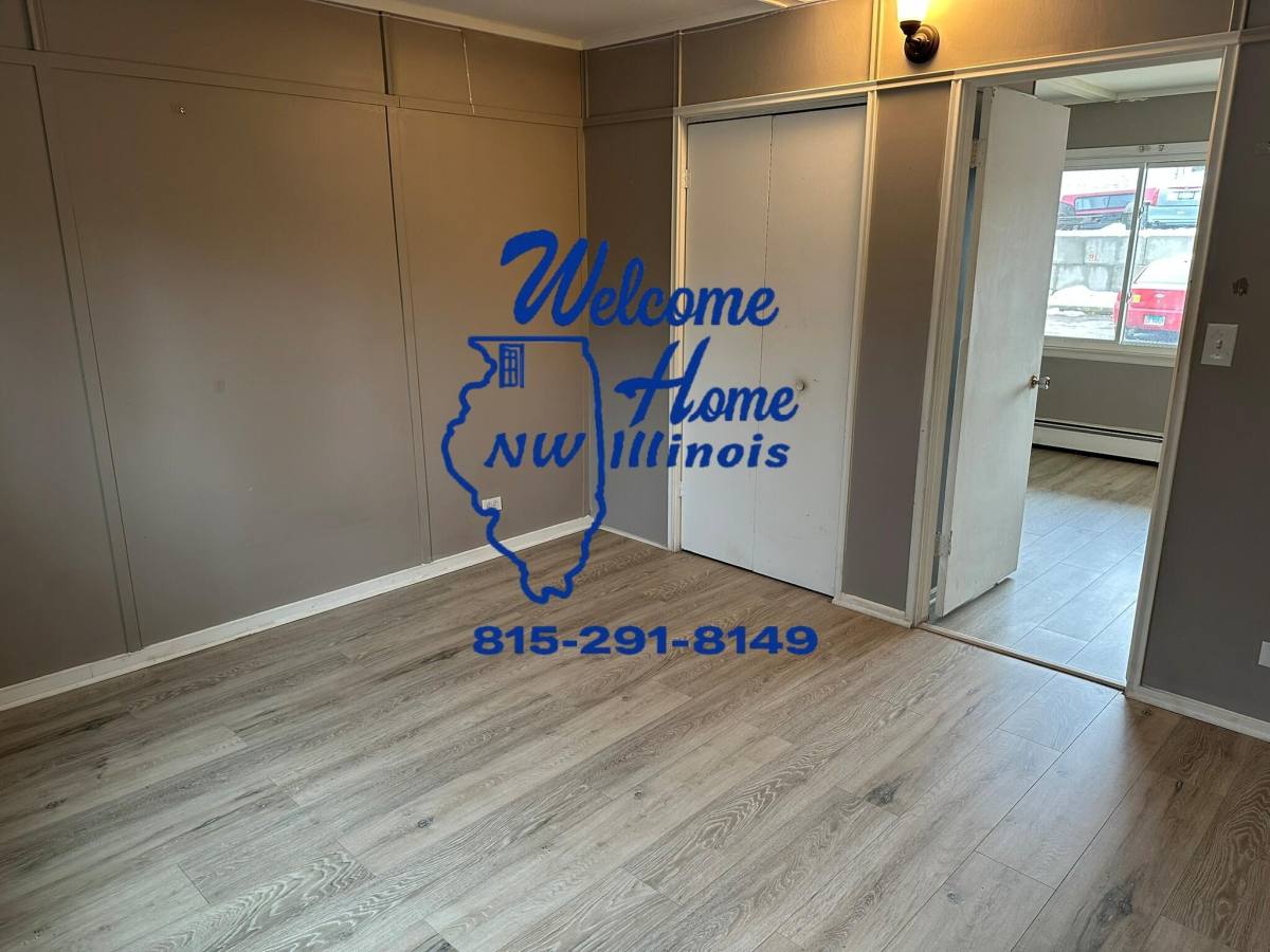 House for rent at 2088 W Galena Ave, Freeport, IL 61032