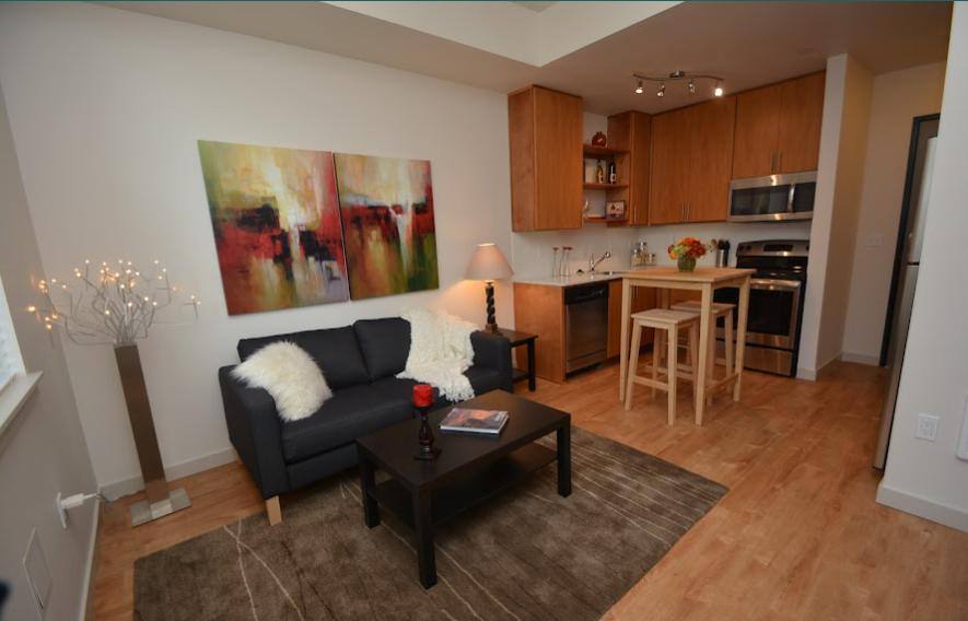 Apartment for rent at Hawthorne Belmont, 3013 SE Hawthorne Blvd, Portland, OR 97214