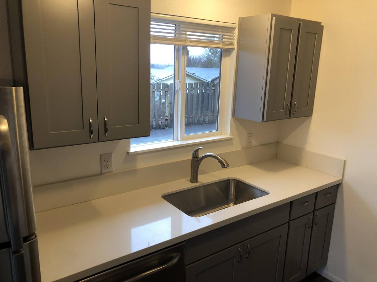 House for rent at 1112 W 36th St, Vancouver, WA 98660