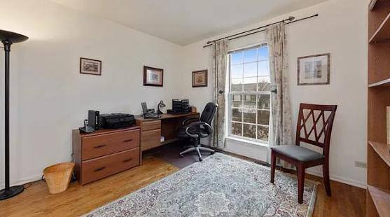 Townhouse for rent at 2737 S Embers Lane, Arlington Heights, IL 60005