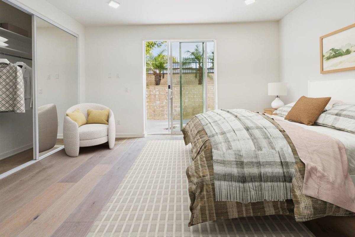 Apartment for rent at 850 Crenshaw Blvd #310, Los Angeles, CA 90005