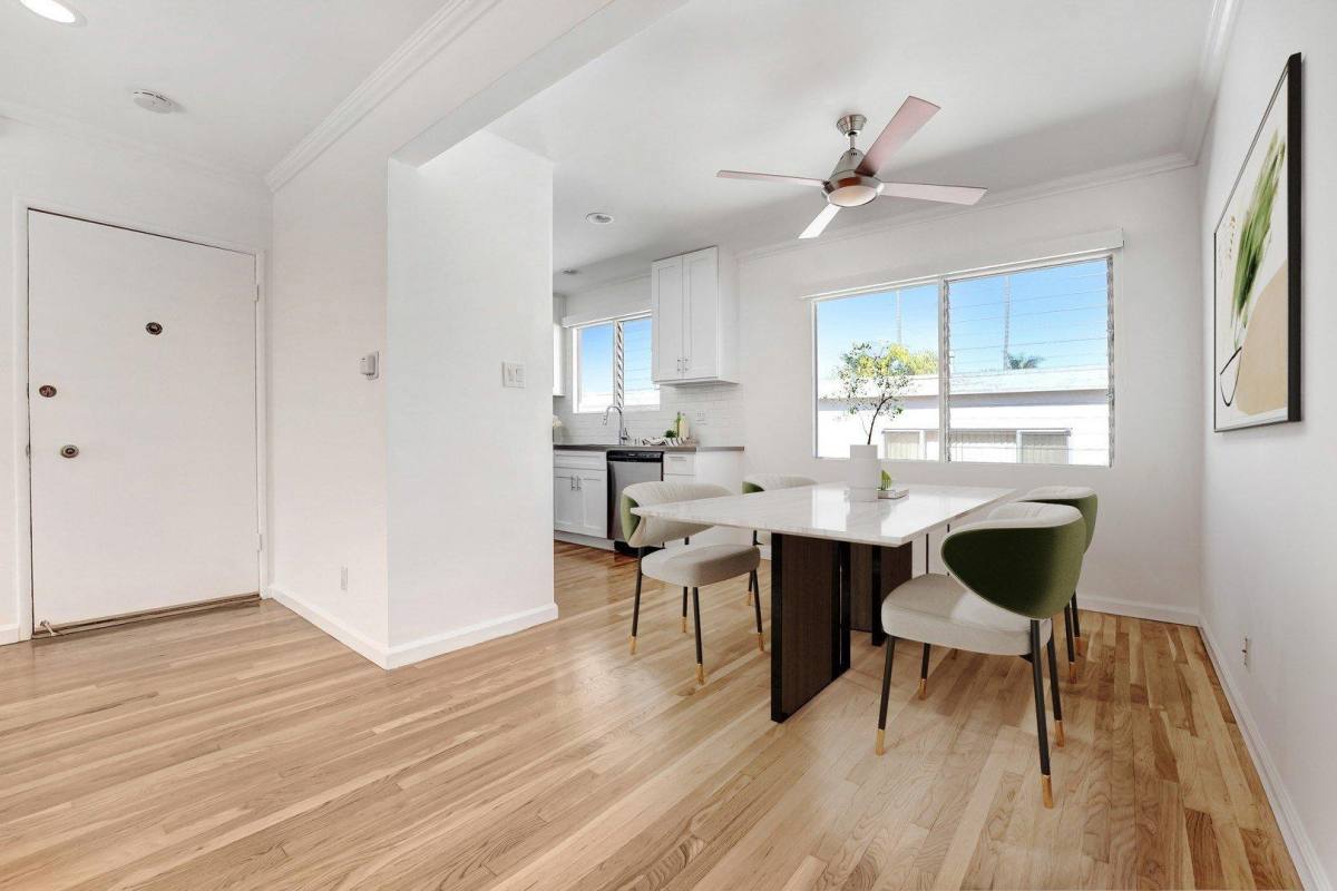 Apartment for rent at The Biarritz, 316 San Vicente Blvd #206, Santa Monica, CA 90402