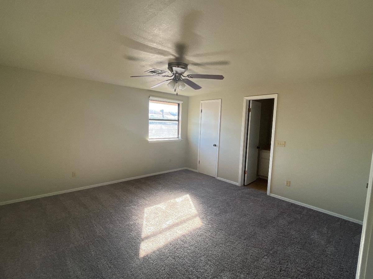 Townhouse for rent at Camelot Estates Townhouses, 2126 NW 118th St #1, Oklahoma City, OK 73120