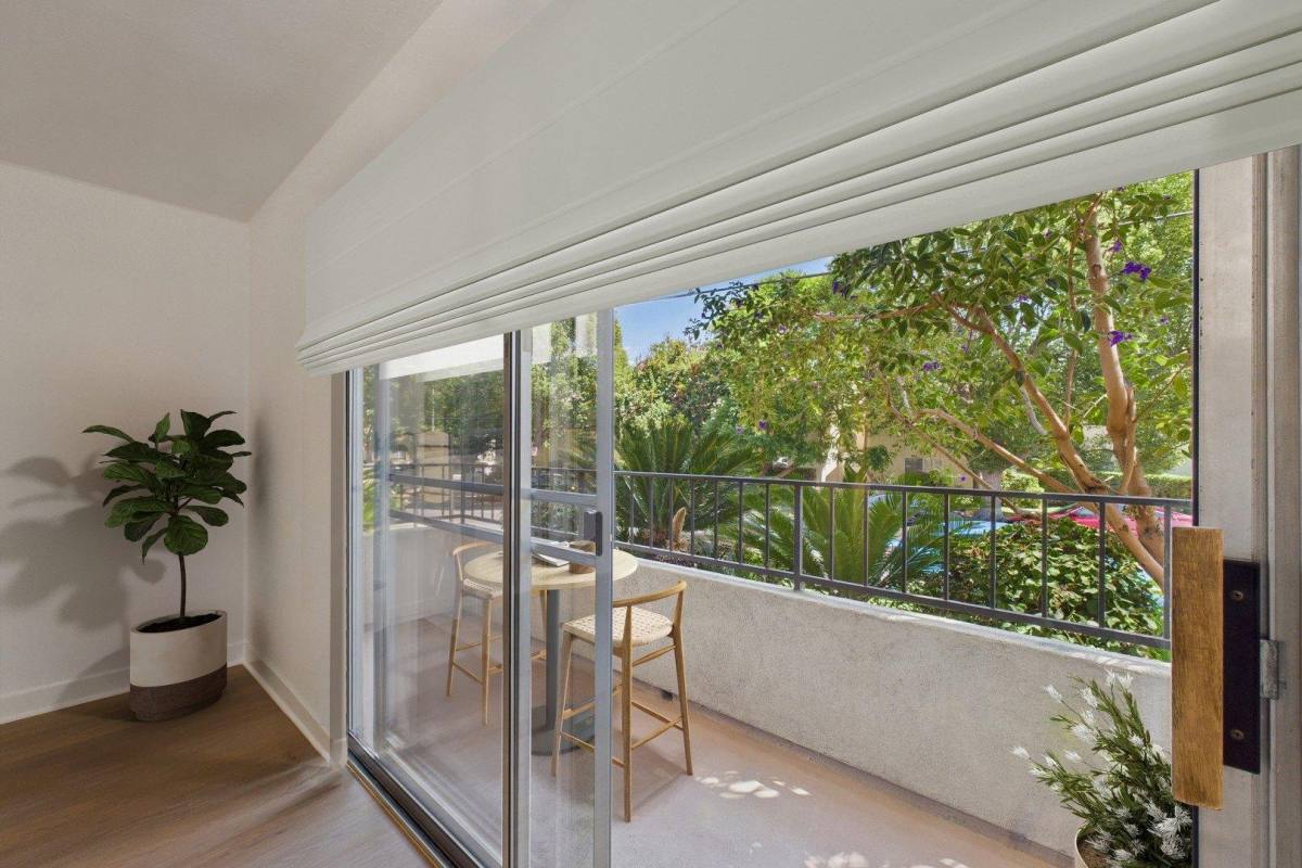 Apartment for rent at Willis Park South, 4553 Willis Ave #206, Sherman Oaks, CA 91403