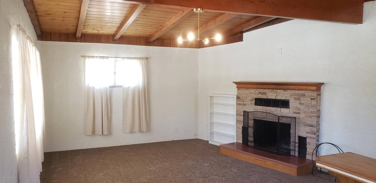 House for rent at 6936 Grand Ave, Yucca Valley, CA 92284