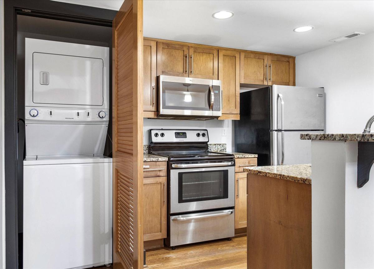 Apartment for rent at 306 E Grace St #204, Richmond, VA 23219