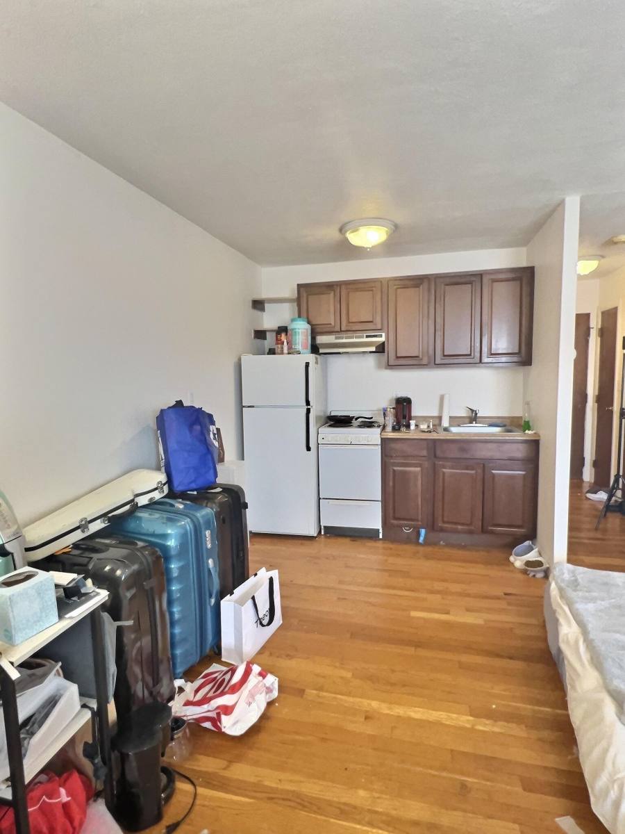 Apartment for rent at 1027 Commonwealth Ave #24, Boston, MA 02215