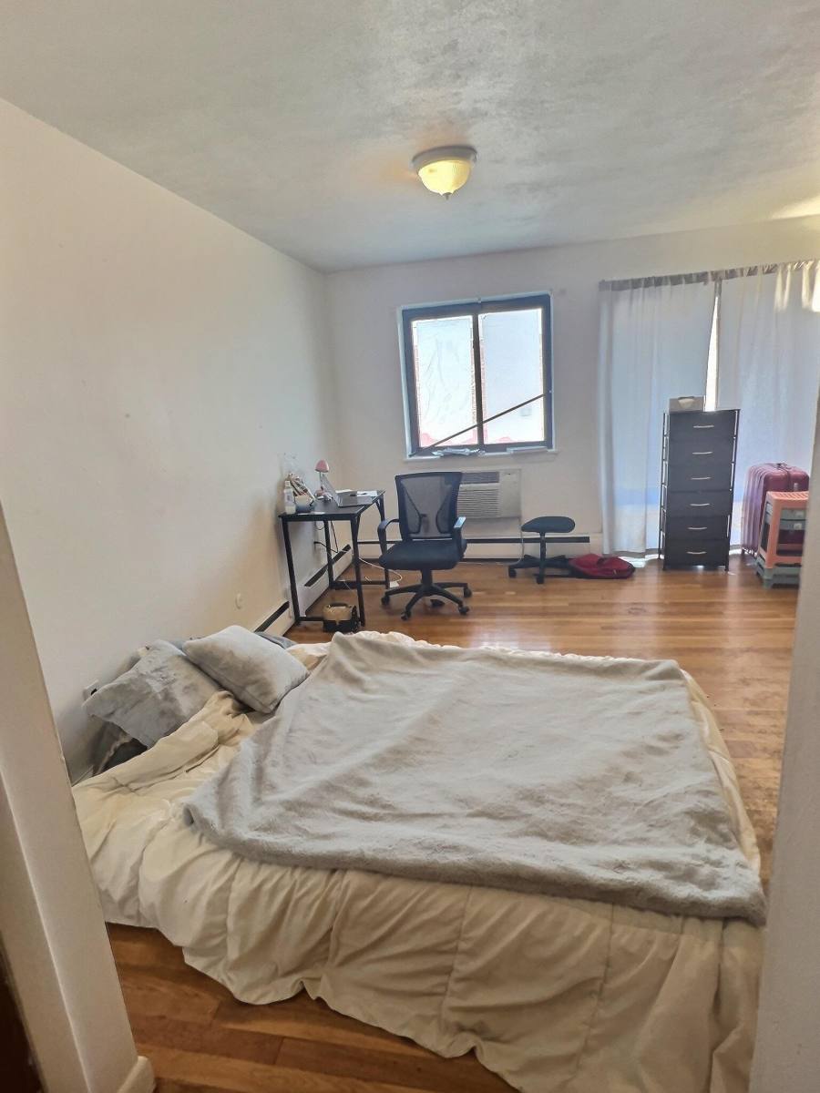Apartment for rent at 1027 Commonwealth Ave #24, Boston, MA 02215