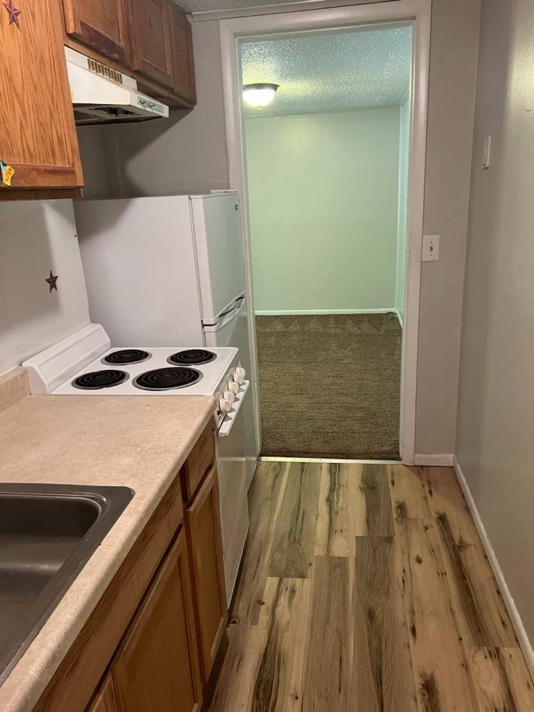 Apartment for rent at 5299 Dalewood Dr #103, Charleston, WV 25313