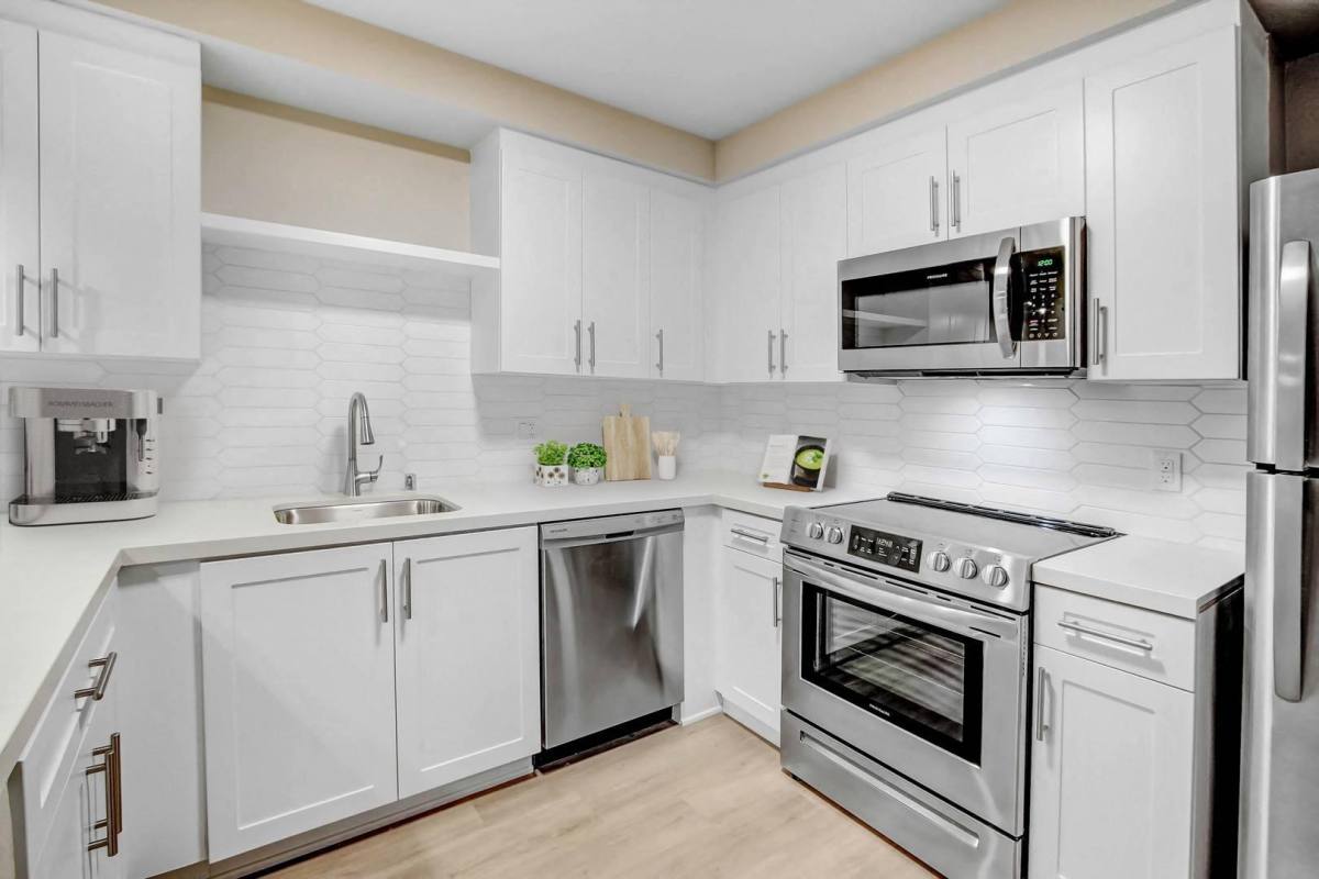 Apartment for rent at 2847 Leeward Ave #306, Los Angeles, CA 90005