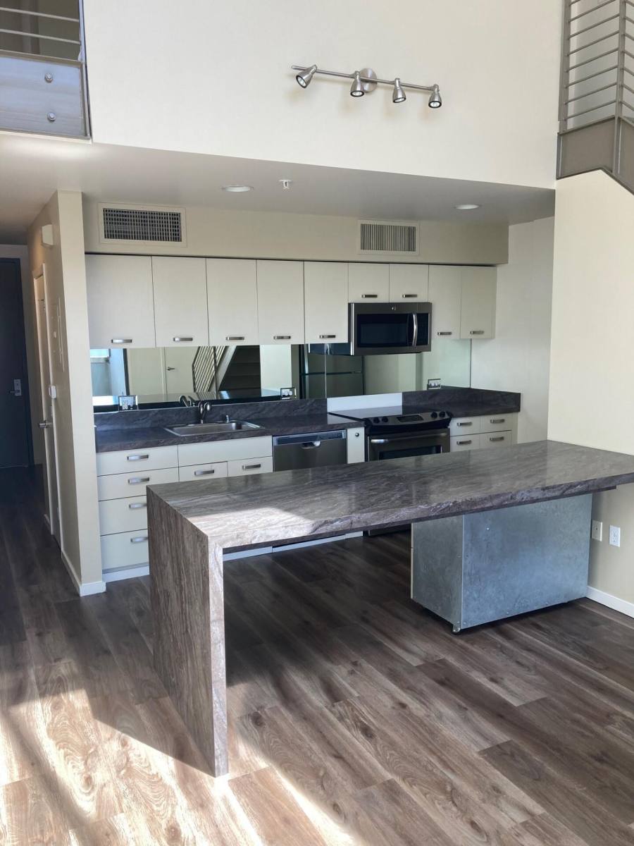 Apartment for rent at 101 Soquel Ave #404, Santa Cruz, CA 95060