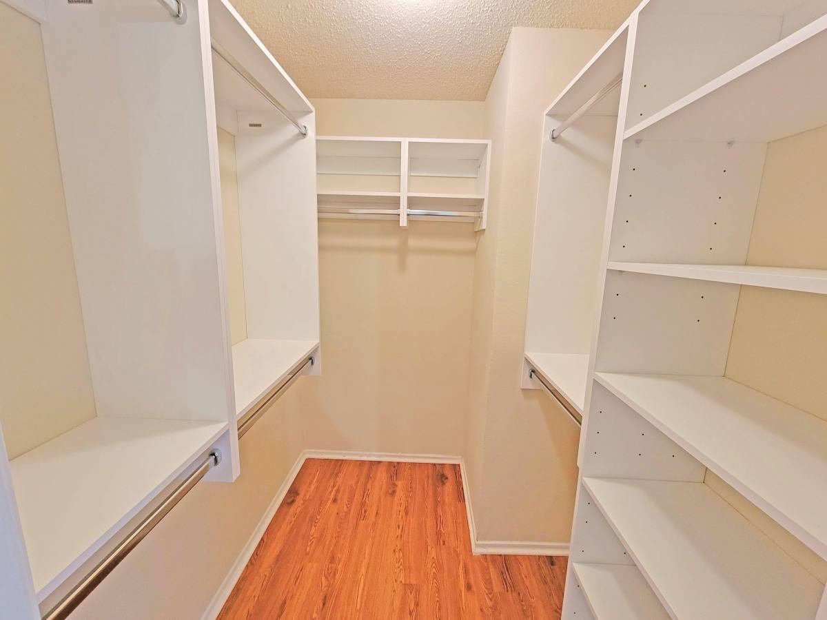 Apartment for rent at Villa Del Mar, 5234 Villa Del Mar Ave #506, Arlington, TX 76017