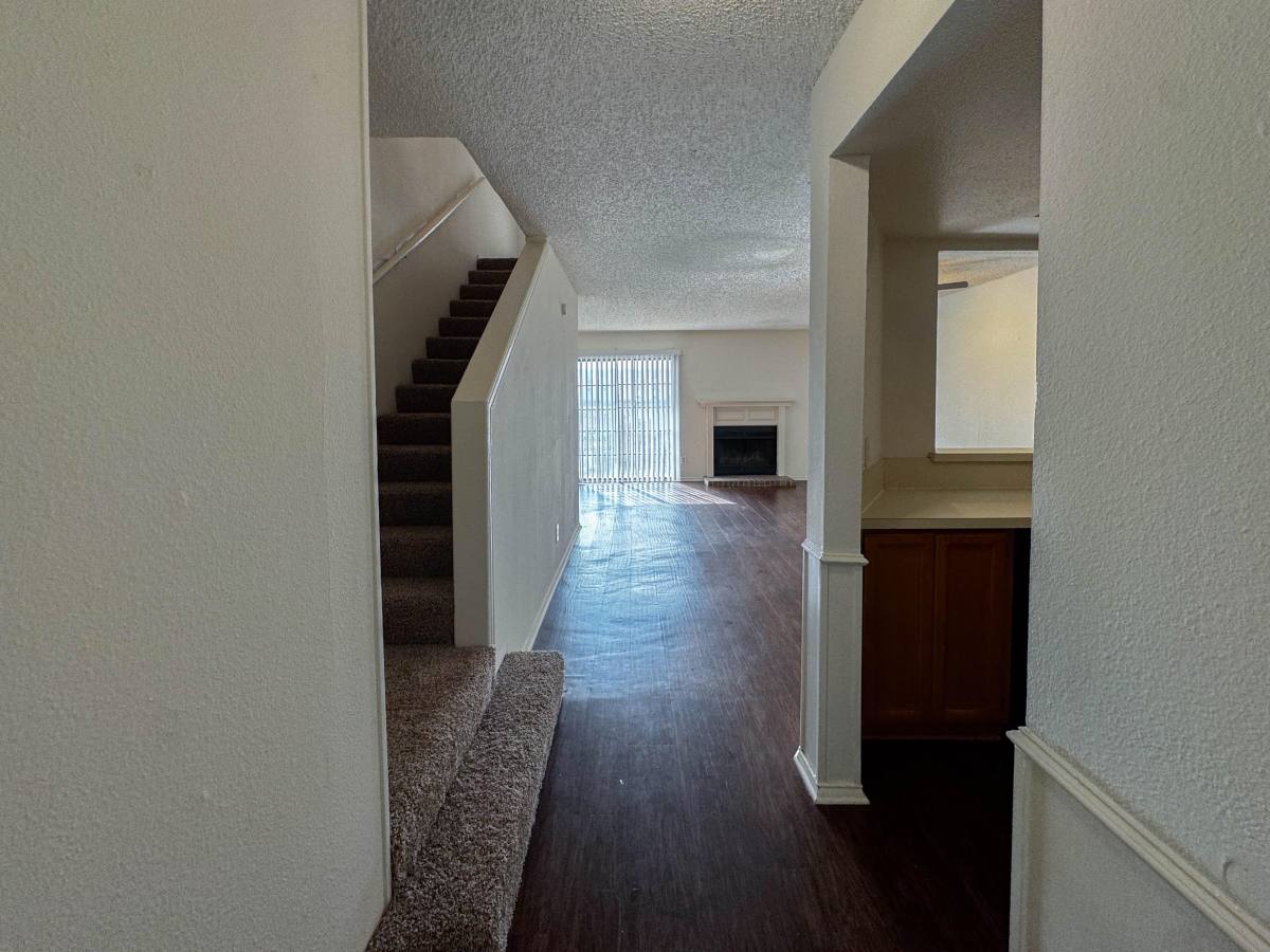 Apartment for rent at 214 N Texas Blvd, Denton, TX 76201