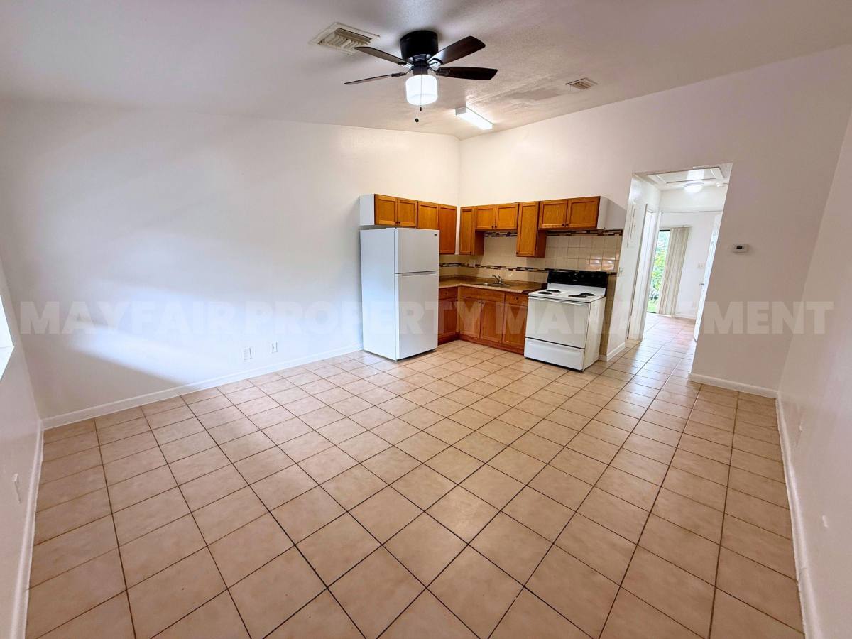 Apartment for rent at 2316 Monroe St #10, Hollywood, FL 33020
