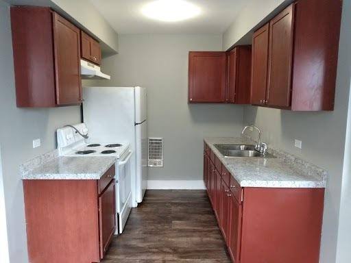 House for rent at 3301 Colgate Ave, Zion, IL 60099