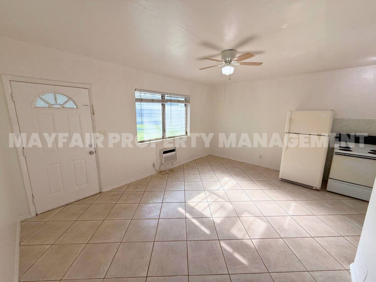 Apartment for rent at 6014 Fillmore St #4E, Hollywood, FL 33024