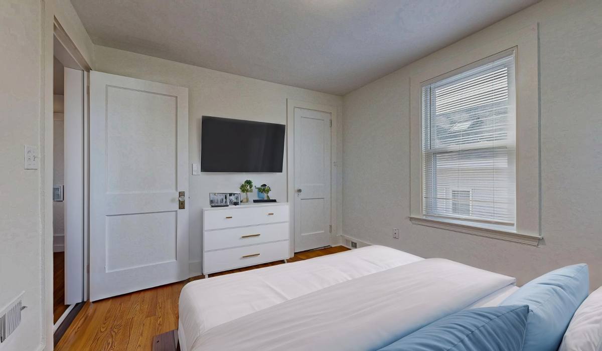 Apartment for rent at 43 Court St #2, Bath, ME 04530