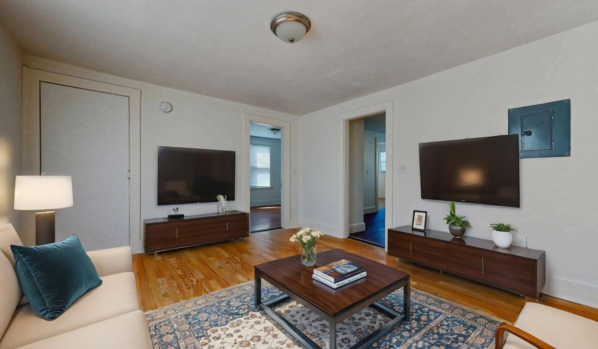 Apartment for rent at 43 Court St #2, Bath, ME 04530