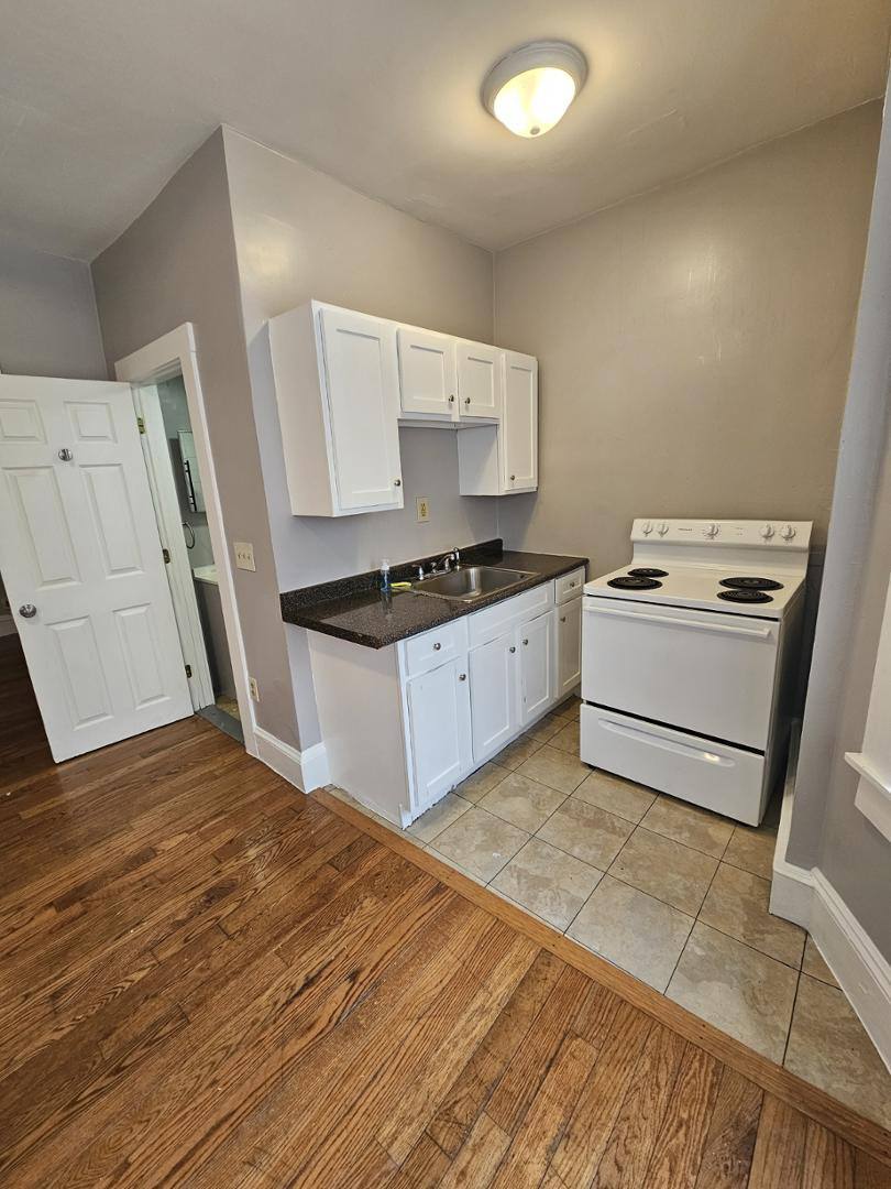 Apartment for rent at 197 N Main St #1, Brockton, MA 02301